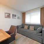 Grillon-3 By Interhome Apartamento Zermatt